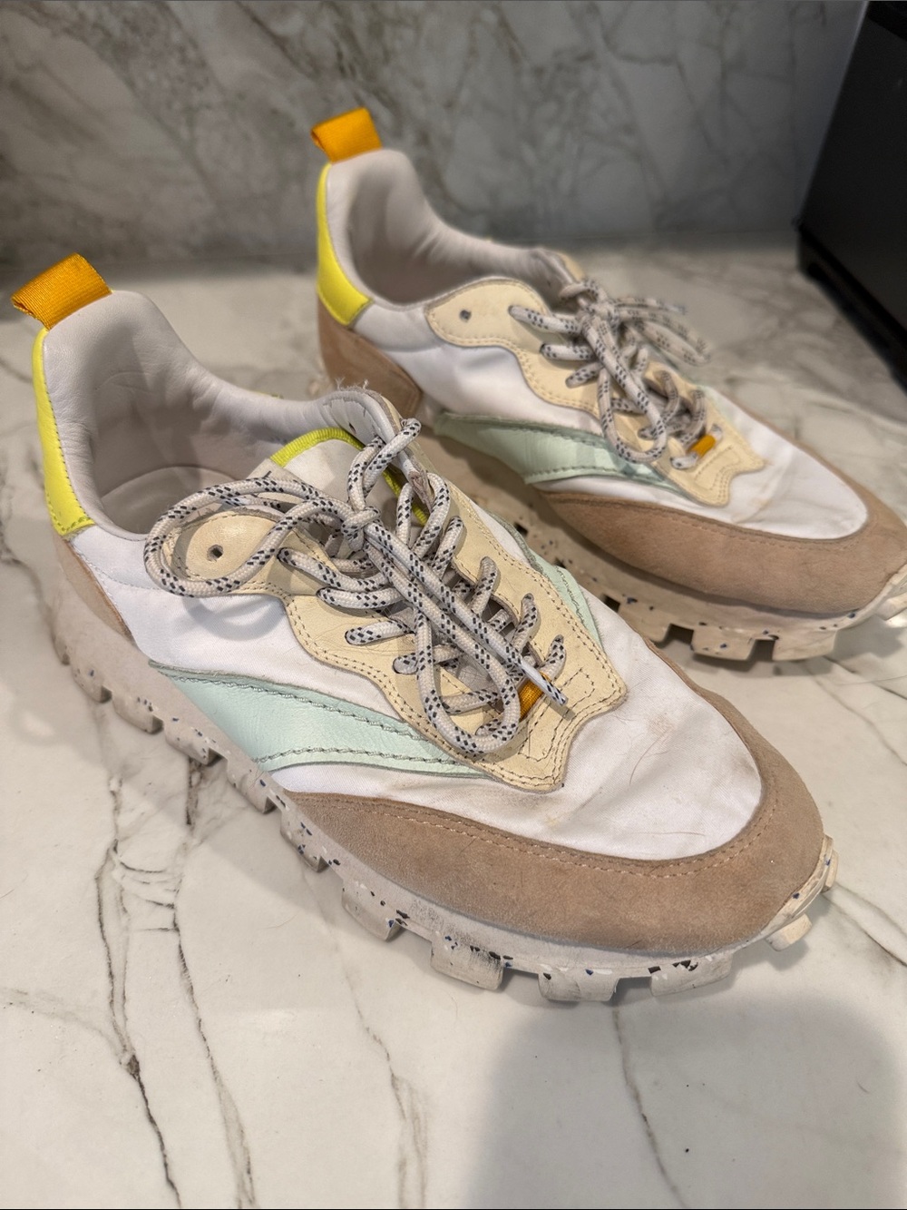 Women's Chunky Retro Runner Sneakers in White, Tan & Yellow